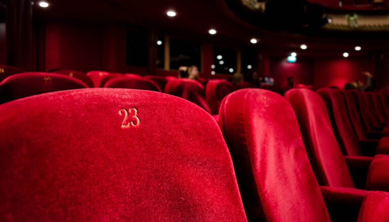 6 Bioskop Keren yang Ada di Indonesia Untuk Dikunjungi