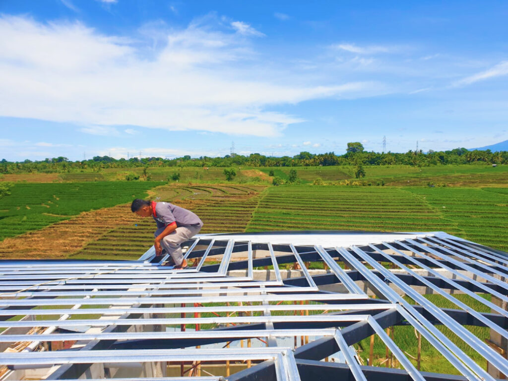 Service Roof Surveilence